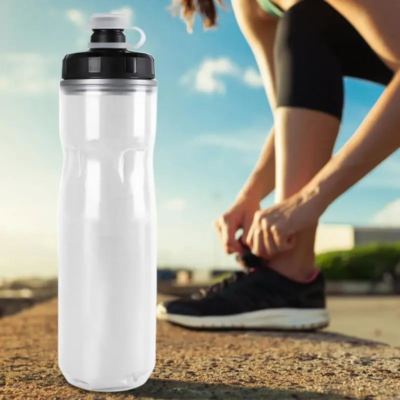 Travel Water Bottle 720ml Large Sports Water Bottle Heat-Resistant Leakproof Design Portable Hydration Supplies For Cycling